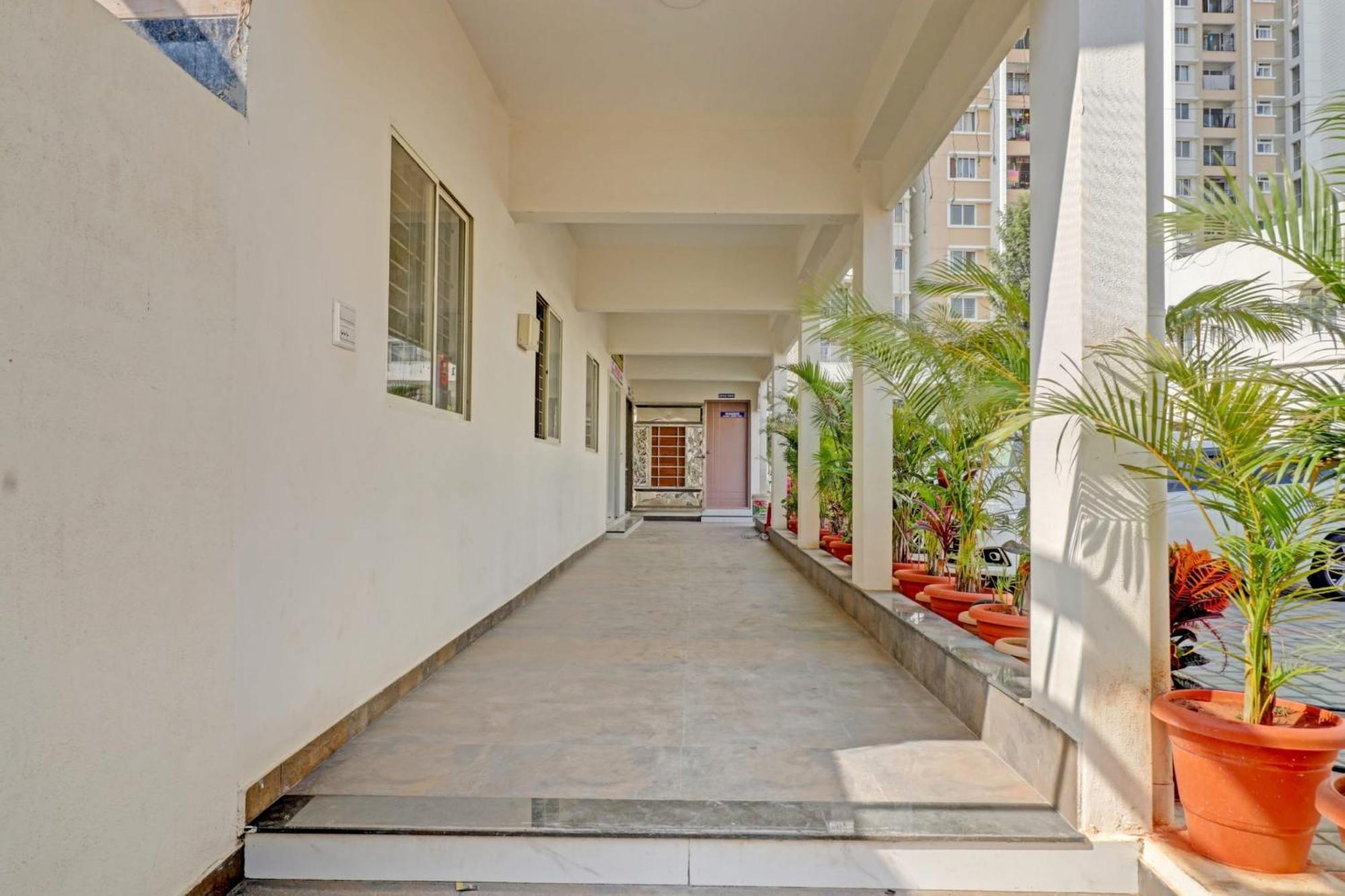 Hotel O Nra Residency Bangalore Luaran gambar